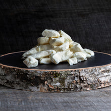 Charger l'image dans la galerie, Fromage en GRAINS - Fromagerie Roy